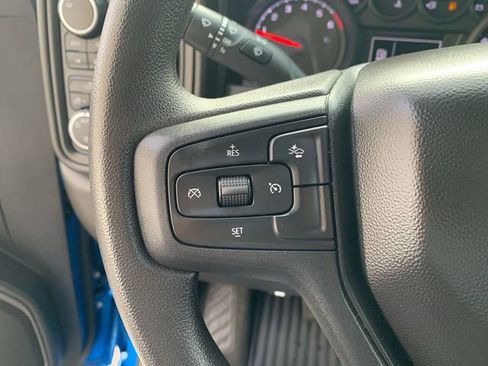 Used 2023 Chevrolet Silverado 1500 Custom image 22