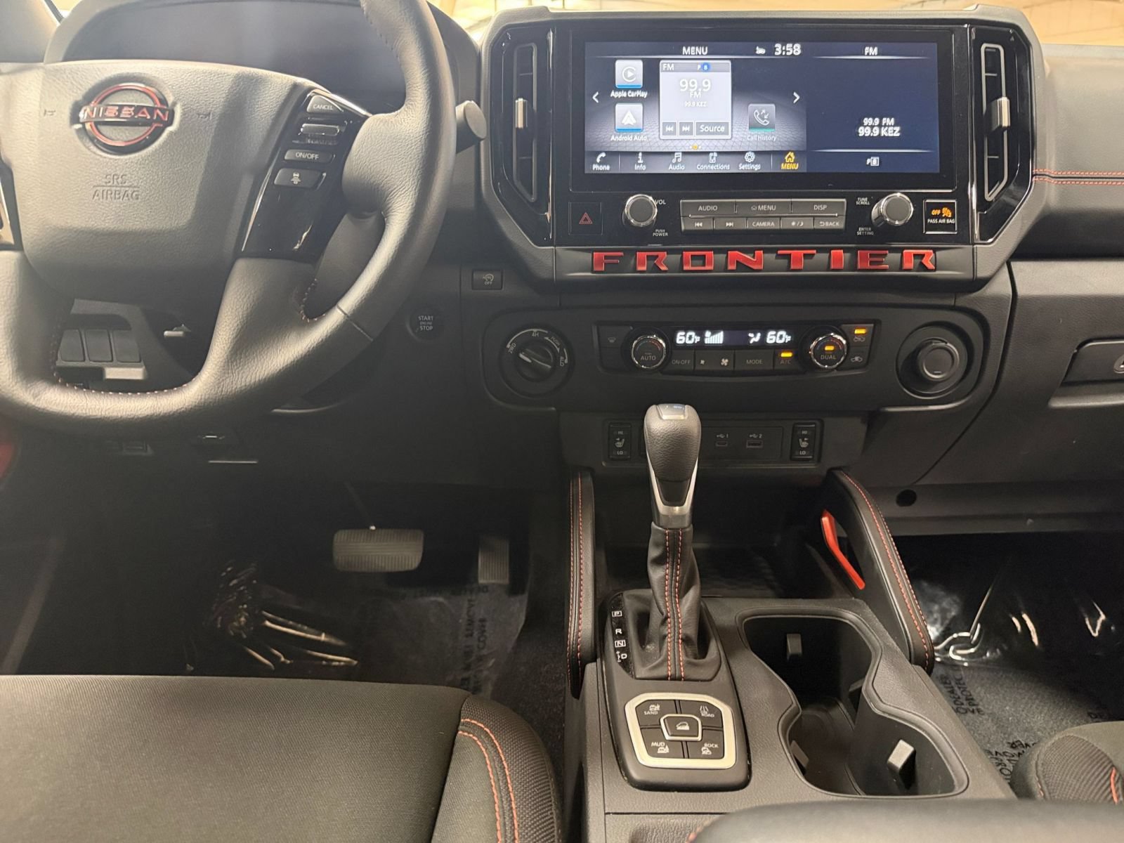 Used 2026 Nissan Frontier PRO-4X AWD/4WD image 16