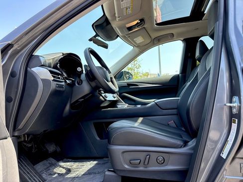 Certified 2026 INFINITI QX60 Pure w/ Cargo Package FWD image 32