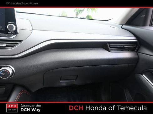 Used 2023 Nissan Altima 2.5 SR image 13