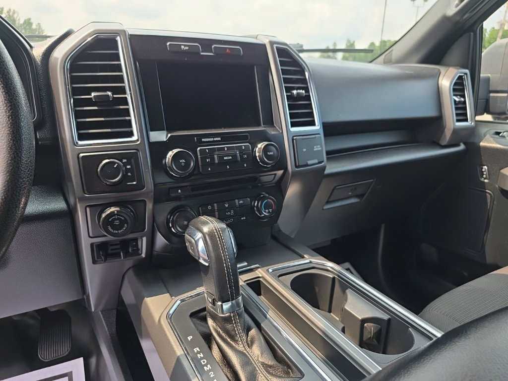 Used 2016 Ford F150 XLT w/ Equipment Group 301A Mid AWD/4WD image 41