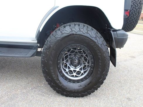 Used 2024 Ford Bronco Raptor image 23