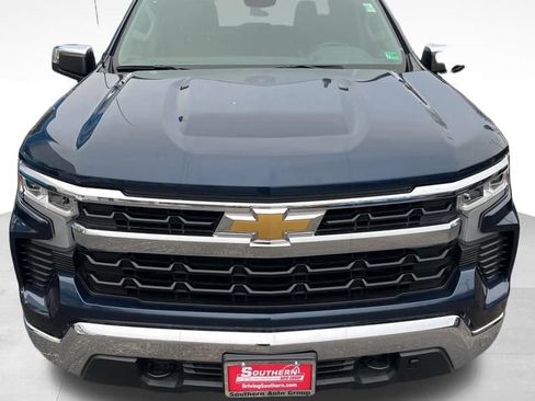 Used 2023 Chevrolet Silverado 1500 LT image 34