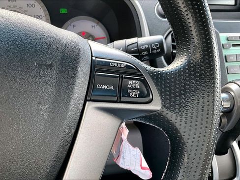 Used 2011 Honda Pilot LX image 12