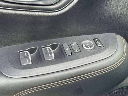 Used 2023 Honda HR-V Sport image 13