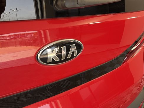 Certified 2021 Kia Soul LX FWD image 16
