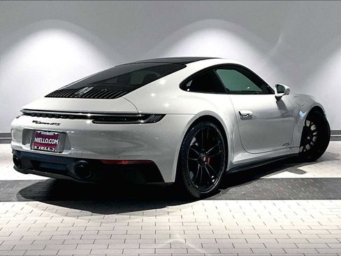 Used 2023 Porsche 911 Carrera GTS image 10