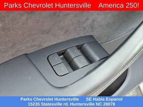 Used 2024 Tesla Model Y Long Range AWD/4WD image 20