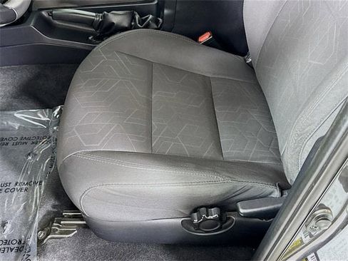 Certified 2017 Toyota Tacoma TRD Off-Road image 19