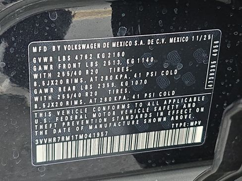 New 2026 Volkswagen Tiguan SE R-Line image 36