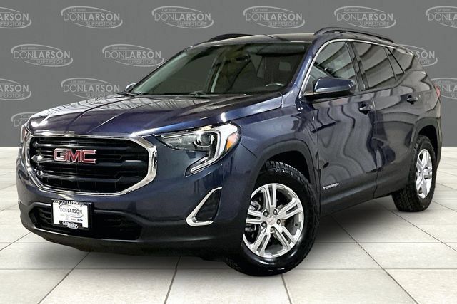 Used 2019 GMC Terrain SLE w/ Driver Convenience Package FWD image 3