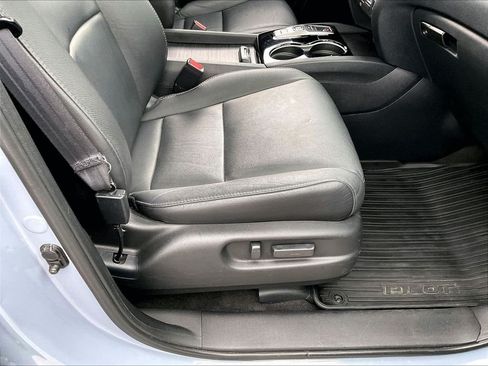 Used 2022 Honda Pilot Touring image 39