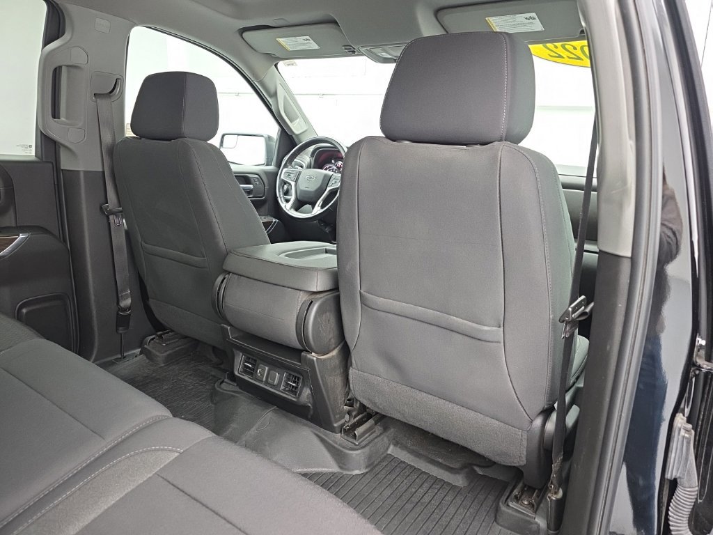 Used 2022 Chevrolet Silverado 1500 RST AWD/4WD image 45