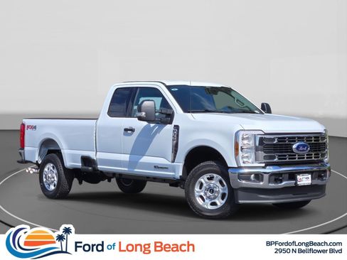 New 2026 Ford F350 XLT image 1