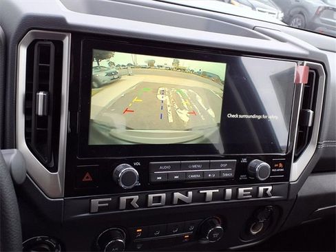 New 2026 Nissan Frontier SV w/ Tow Package image 15