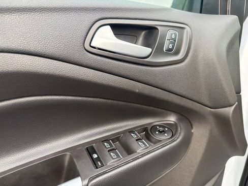 Used 2019 Ford Escape SE AWD/4WD image 23