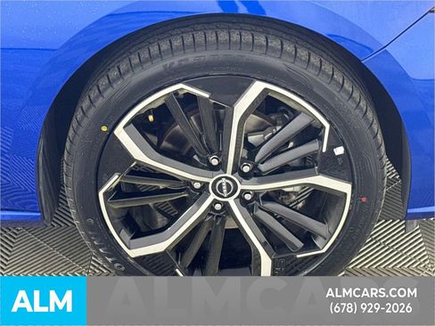 Used 2025 Nissan Altima 2.5 SR image 13