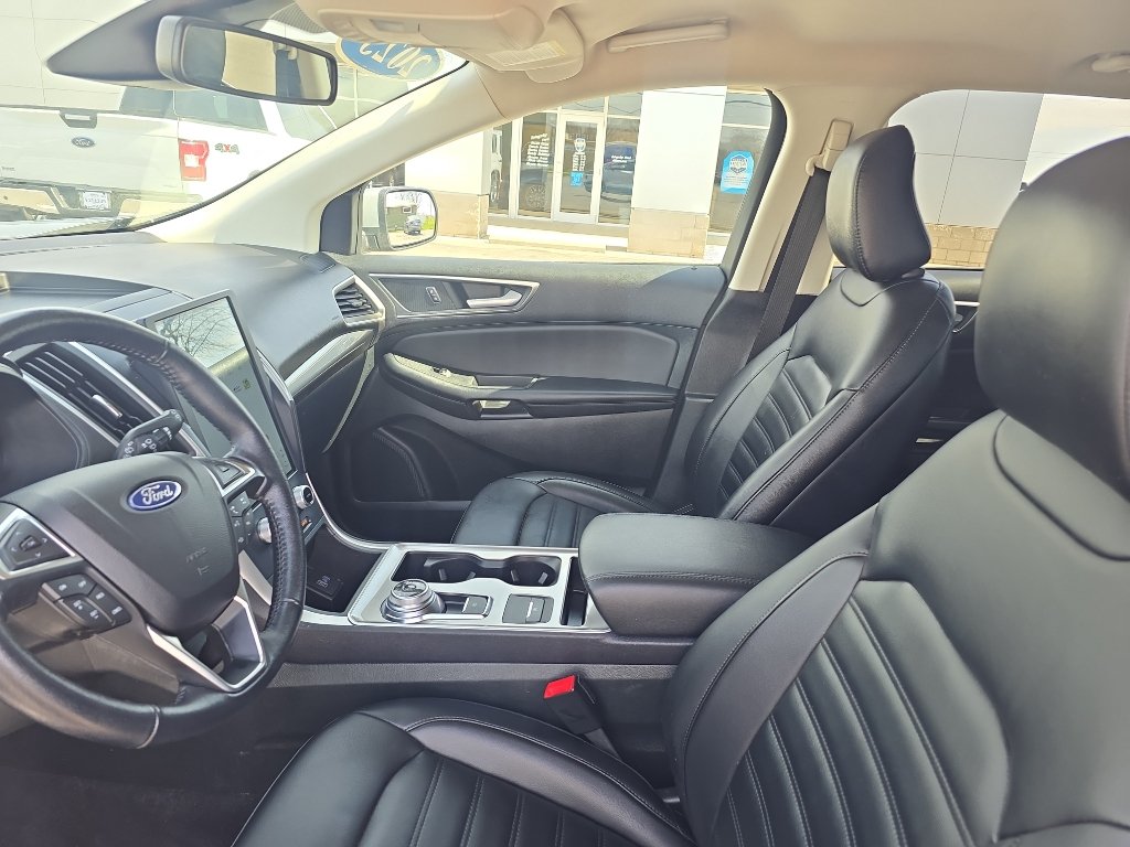Used 2023 Ford Edge SEL AWD/4WD image 11