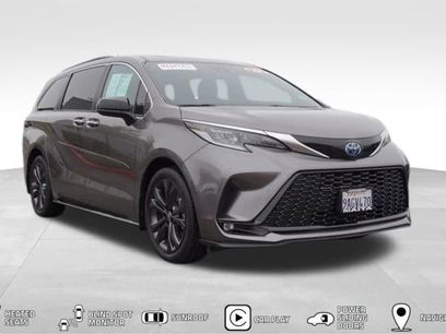 Used 2022 Toyota Sienna XSE