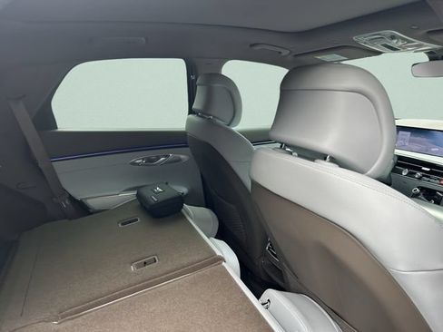New 2026 Genesis GV70 2.5T Advanced AWD/4WD image 22