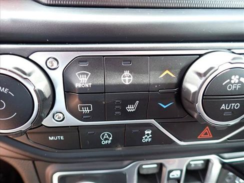 Used 2019 Jeep Wrangler Unlimited Rubicon AWD/4WD image 19