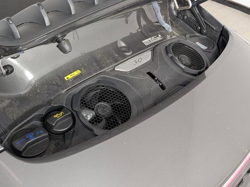 Certified 2022 Porsche 911 Carrera RWD image 21