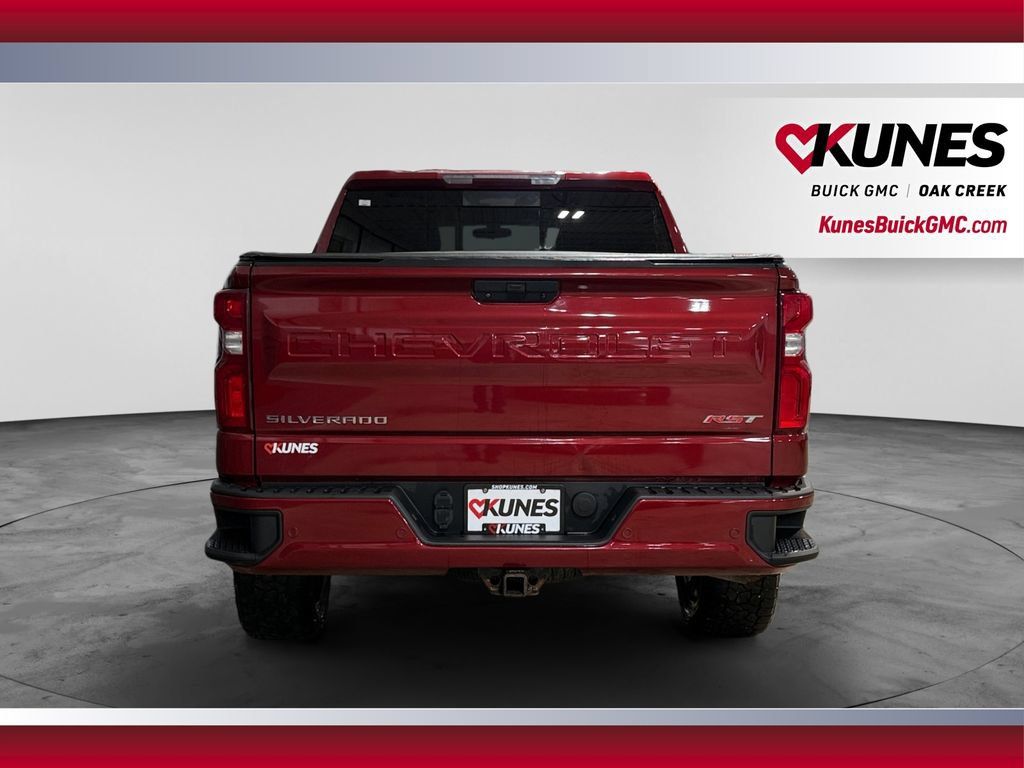 Used 2020 Chevrolet Silverado 1500 RST AWD/4WD image 9