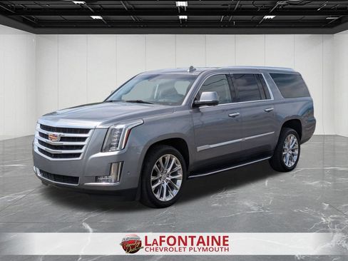 Certified 2018 Cadillac Escalade ESV Luxury AWD/4WD image 1