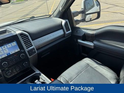 Used 2017 Ford F350 Lariat w/ Lariat Ultimate Package AWD/4WD image 17