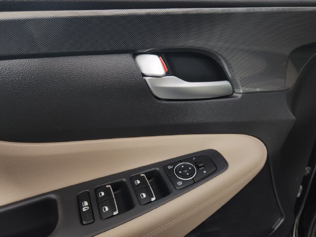 Certified 2023 Hyundai Santa Fe SE AWD/4WD image 11