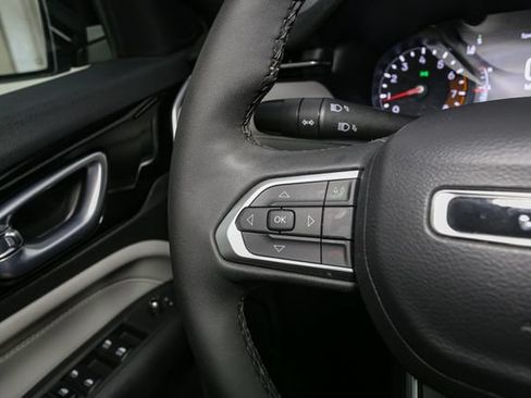 Used 2026 Jeep Compass Limited AWD/4WD image 30