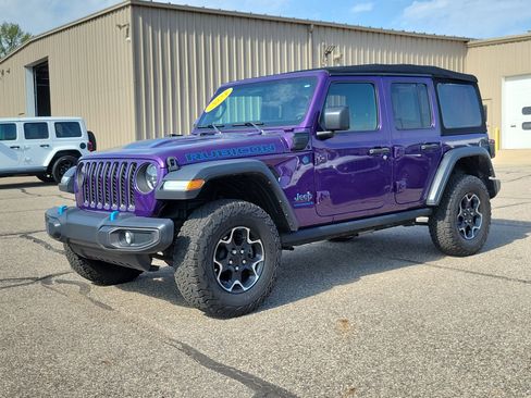 Used 2023 Jeep Wrangler Unlimited Rubicon 4xe AWD/4WD image 2