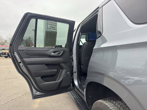 Used 2022 Chevrolet Tahoe RST w/ Sport Performance Package image 20