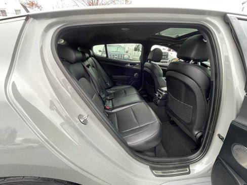 Used 2019 Kia Stinger GT1 image 31