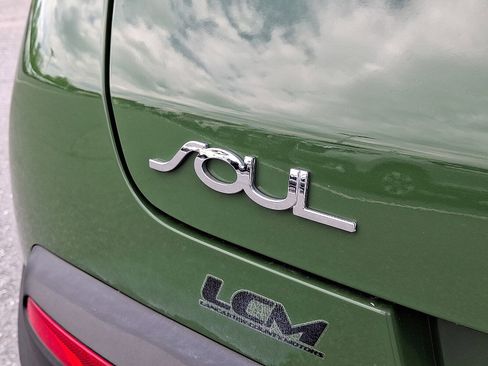 Used 2021 Kia Soul X-Line FWD image 29