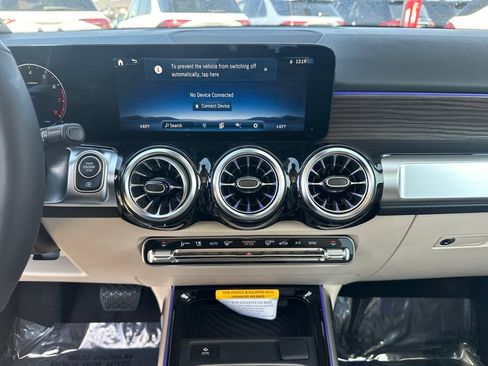 New 2026 Mercedes-Benz GLB 250 4MATIC image 30