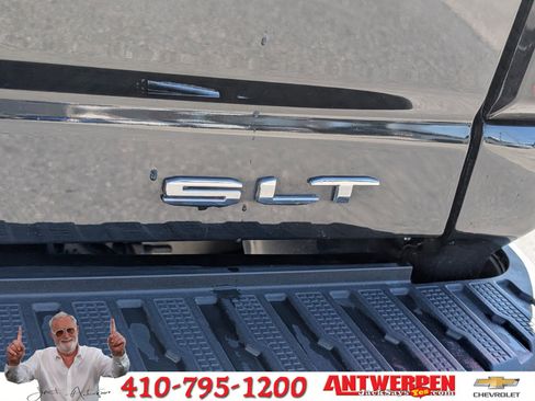 Used 2022 GMC Sierra 2500 SLT w/ SLT Convenience Package image 12
