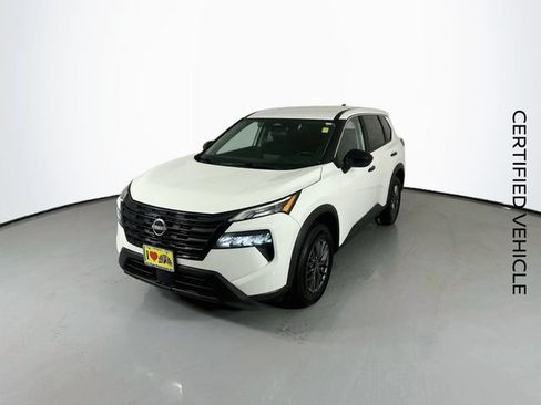 Certified 2024 Nissan Rogue S AWD/4WD image 5