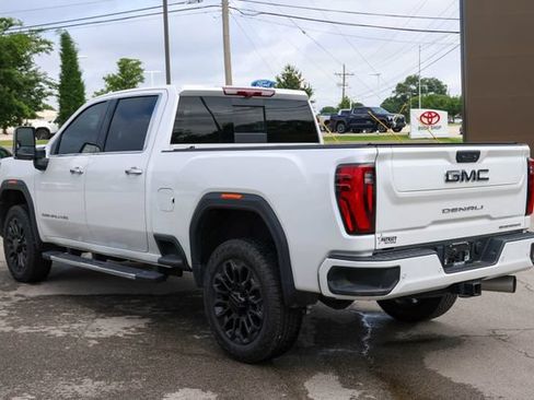 Used 2025 GMC Sierra 2500 Denali Ultimate AWD/4WD image 5
