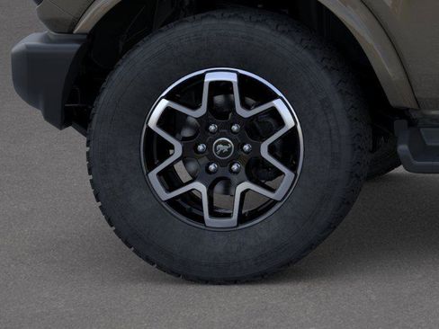 New 2026 Ford Bronco Outer Banks AWD/4WD image 21