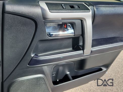 Used 2019 Toyota 4Runner Limited image 21