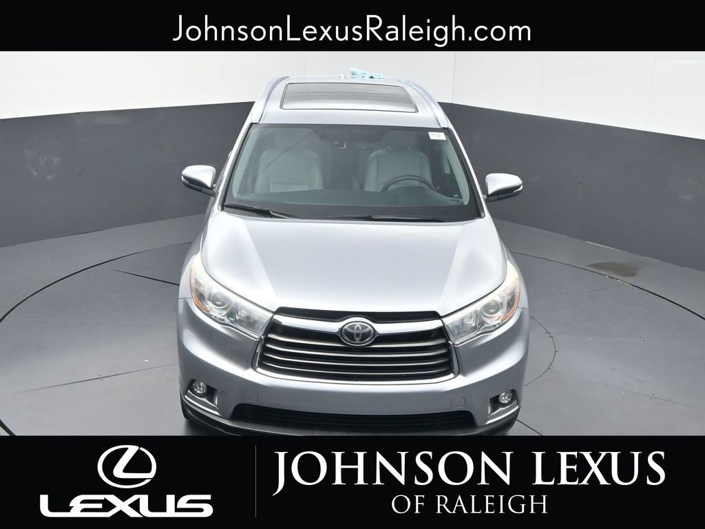 Used 2016 Toyota Highlander Limited Platinum FWD image 23