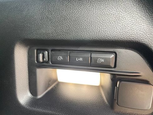 Used 2023 Ford Explorer ST w/ Equipment Group 401A AWD/4WD image 35