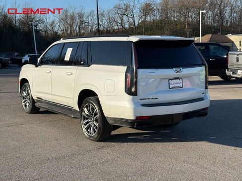 Used 2021 Cadillac Escalade ESV Sport w/ Driver Assist Tech Package image 3