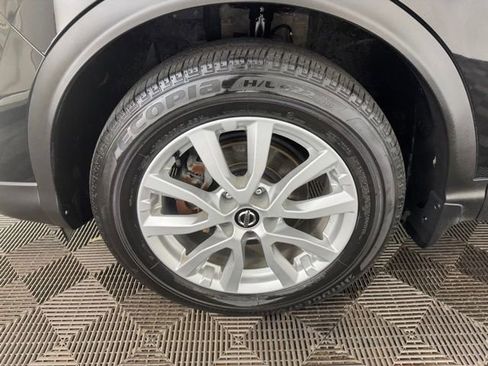 Used 2021 Nissan Rogue Sport SV AWD/4WD image 26
