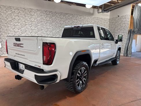 Used 2023 GMC Sierra 2500 AT4 w/ AT4 Preferred Package image 7