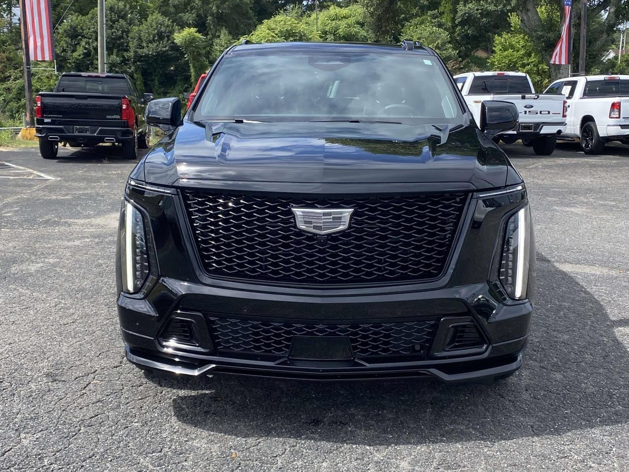 Used 2025 Cadillac Escalade V w/ LPO, ONYX Package AWD/4WD image 2