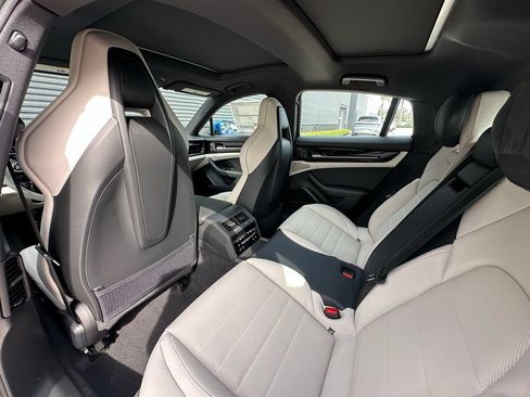 Used 2026 Porsche Panamera 4 AWD/4WD image 36