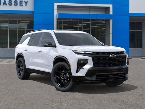 New 2026 Chevrolet Traverse RS w/ LPO, Floor Liner Package FWD image 7