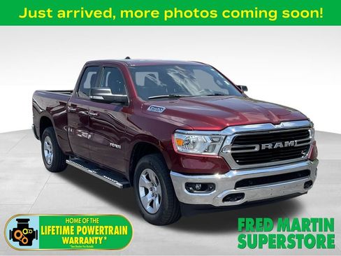 Used 2020 RAM 1500 Big Horn AWD/4WD image 1